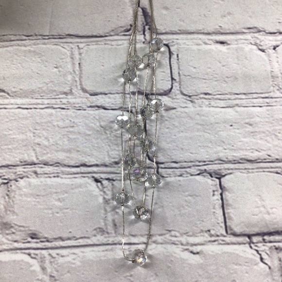 Iridescent glass crystal silver tone 3 strand sparkle necklace - Picture 6 of 7